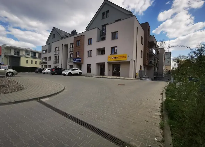 Zloty Apartament - Okrzei Z Miejscem Parkingowym