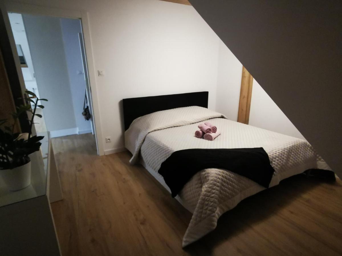Zloty - Okrzei Z Miejscem Parkingowym Apartment *